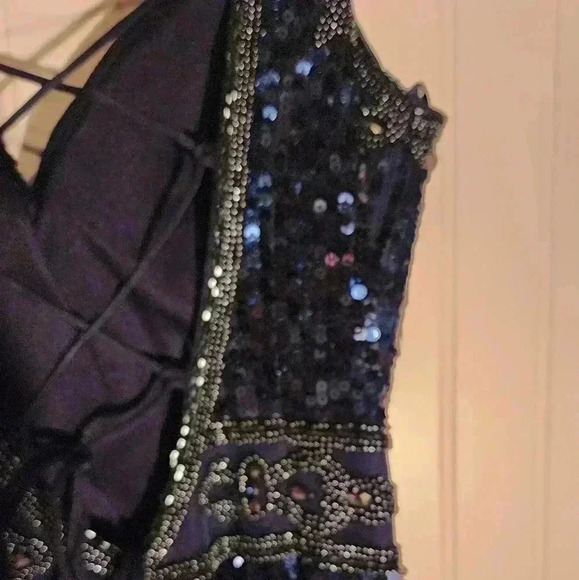 GORGEOUS BEADED SEQUIN DRESS Small 14 Great for HOCO or Special Occasion - Picture 8 of 10